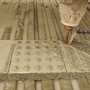 新疆 芝麻白花岗岩石材盲人石、盲道石、盲点石