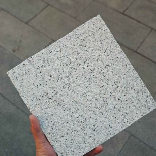 新疆 白麻荔枝面花岗岩石材
