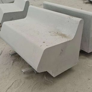 新疆 芝麻白花岗岩异形坐凳，石凳