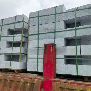 新疆 芝麻白花岗岩路沿石，平石，路侧石，马路牙子，路缘石，立缘石，平缘石等