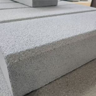 新疆 芝麻灰荔枝面路沿石