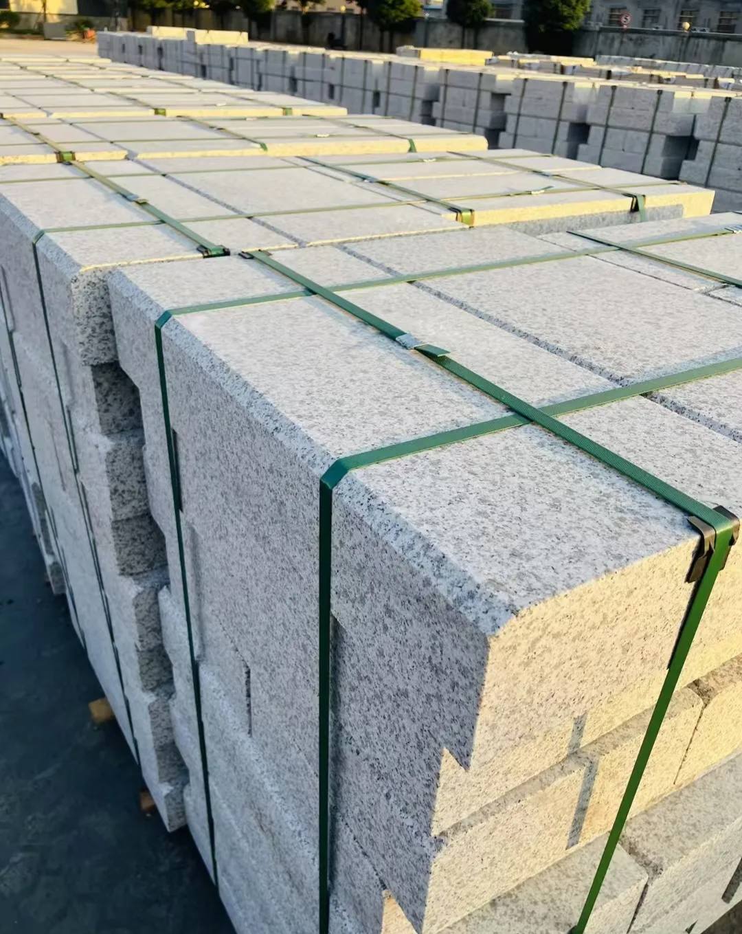 新疆 白麻花岗岩路沿石，马路牙子，路缘石，平石，立缘石等