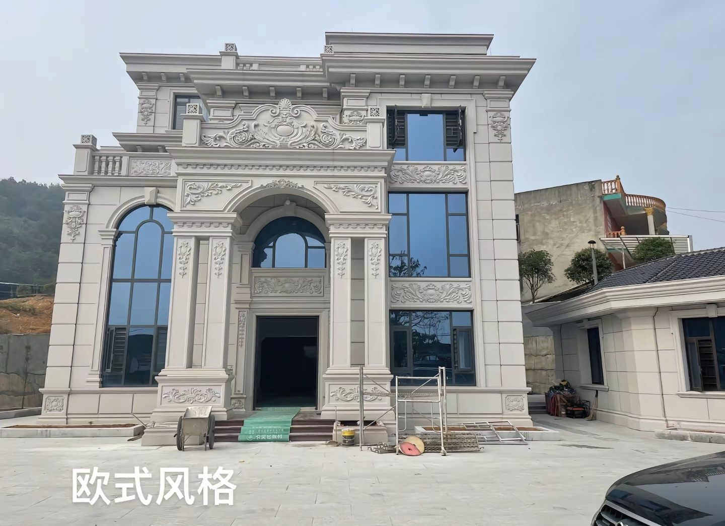 新疆 白麻花岗岩别墅外墙干挂