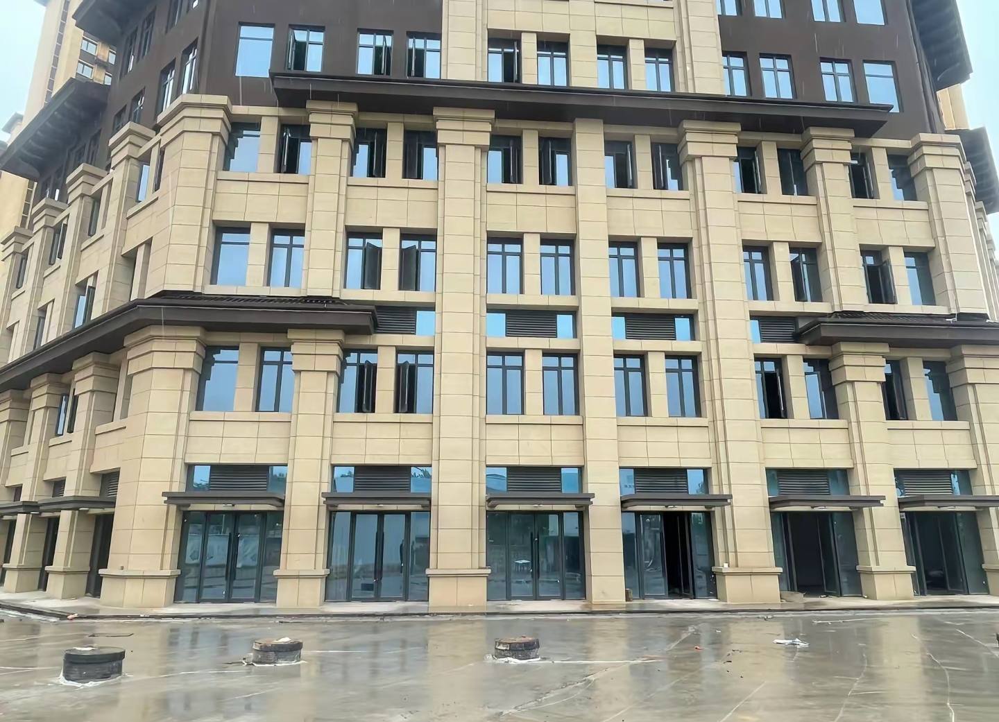 新疆 黄金麻花岗岩荔枝面小区外墙干挂