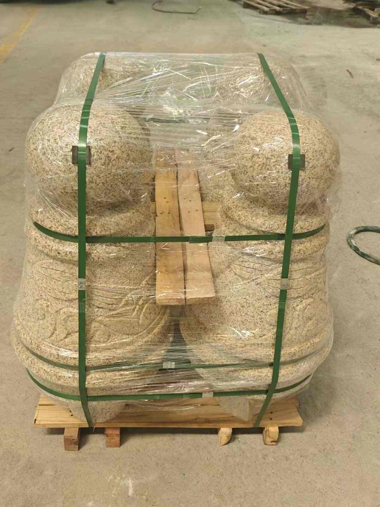 新疆 黄金麻异形定制雕花——棒棒糖挡车柱