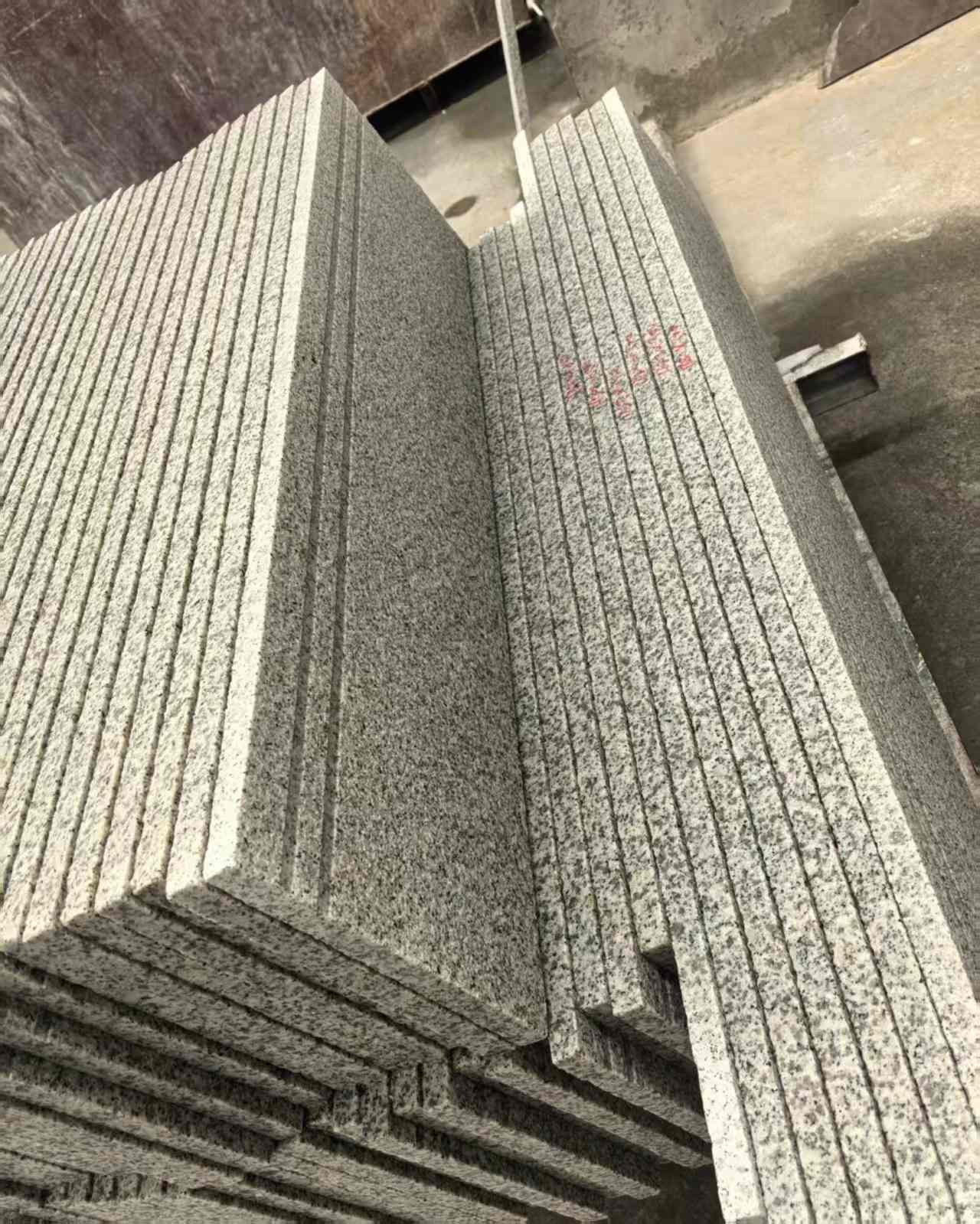 新疆 白麻荔枝面花岗岩楼梯踏步