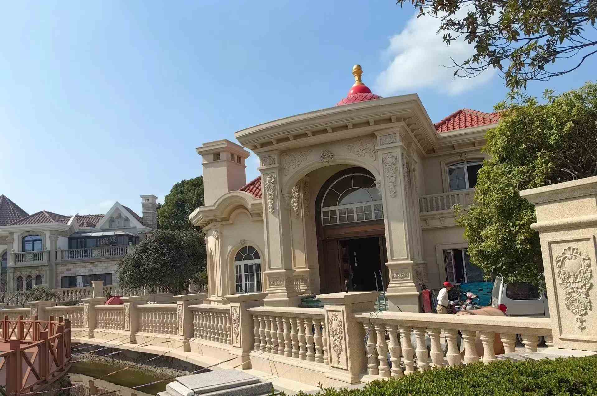 新疆 黄金麻花岗岩欧式别墅