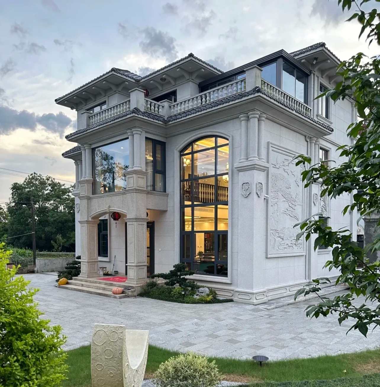 新疆 白麻花岗岩私人别墅干挂石材豪华定制