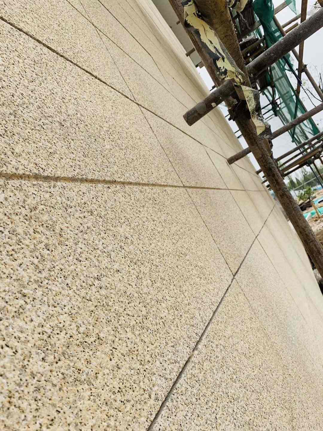 新疆 黄金麻花岗岩荔枝面外墙干挂石材效果示例