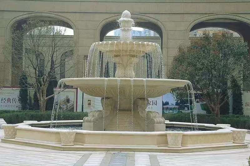 新疆 黄金麻花岗岩异型加工——户外庭院石雕流水喷泉